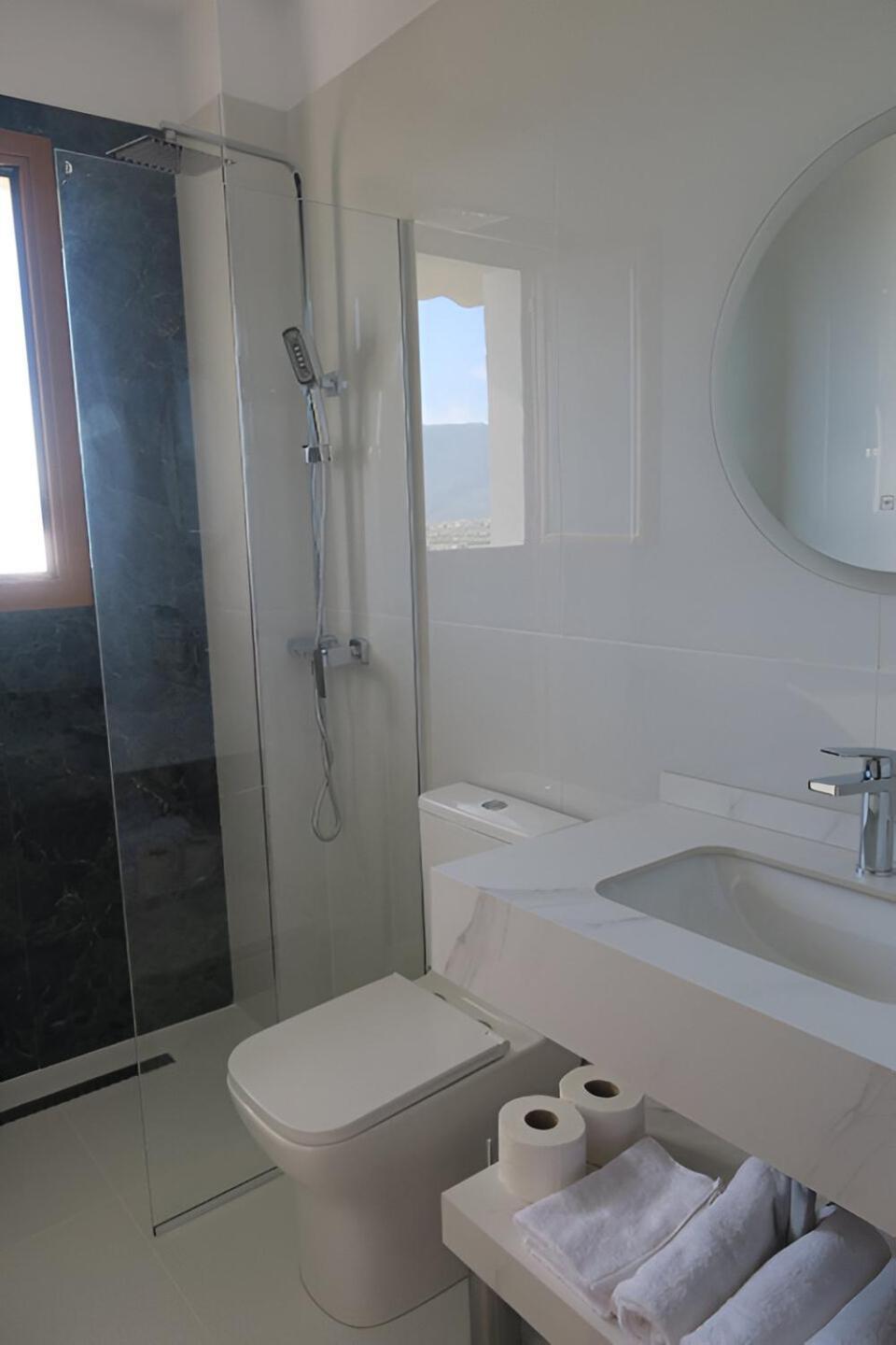 Doko Hotel Radhima Kültér fotó