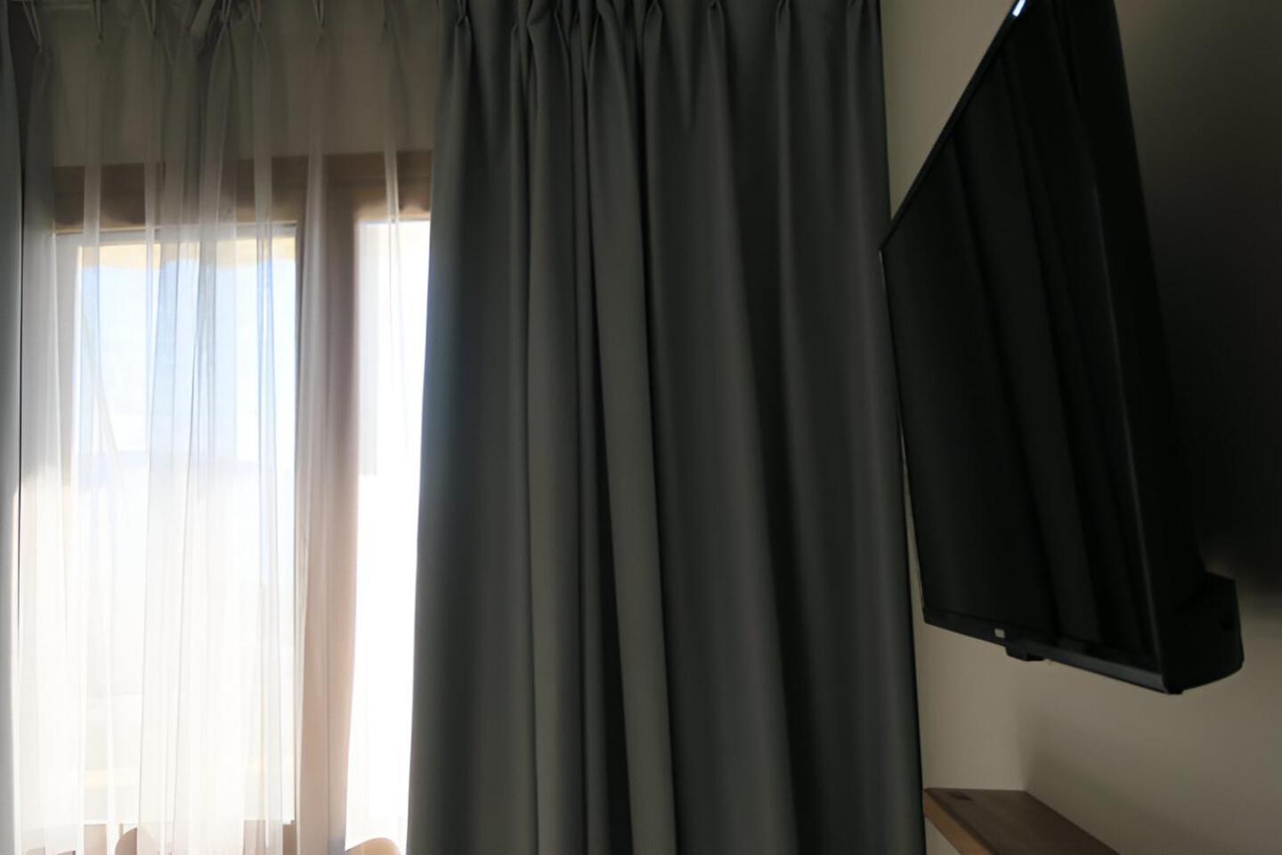 Doko Hotel Radhima Kültér fotó