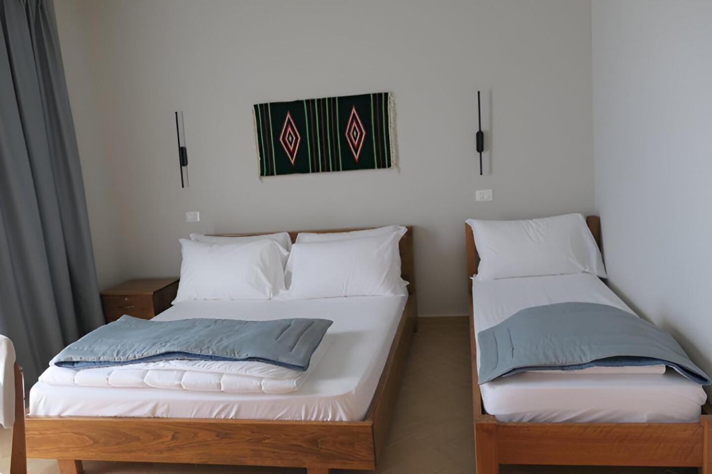 Doko Hotel Radhima Kültér fotó